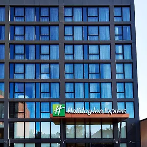Отель Express - Nyc Brooklyn - Sunset Park By Ihg