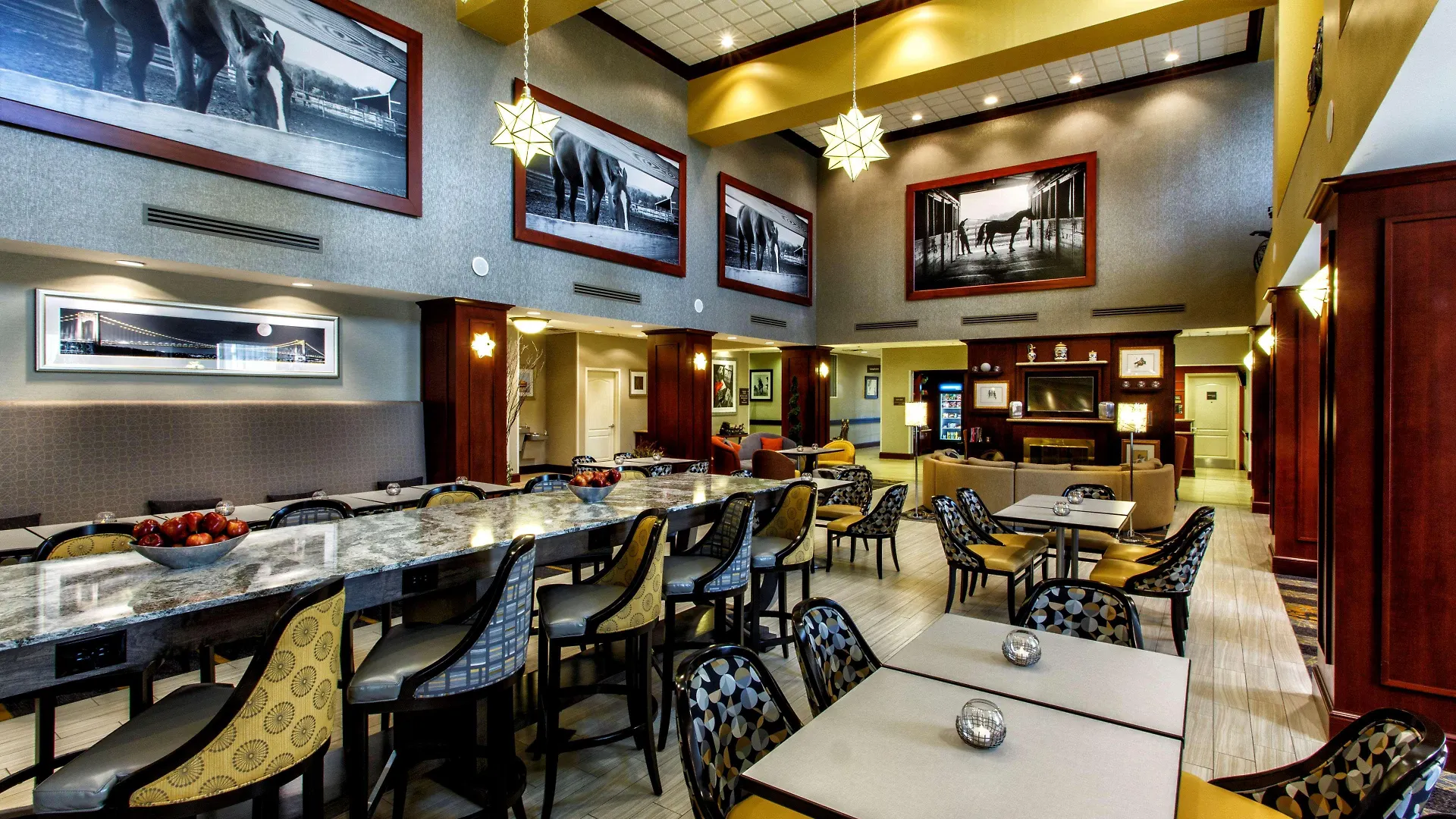 Hampton Inn & Suites Staten Island New York