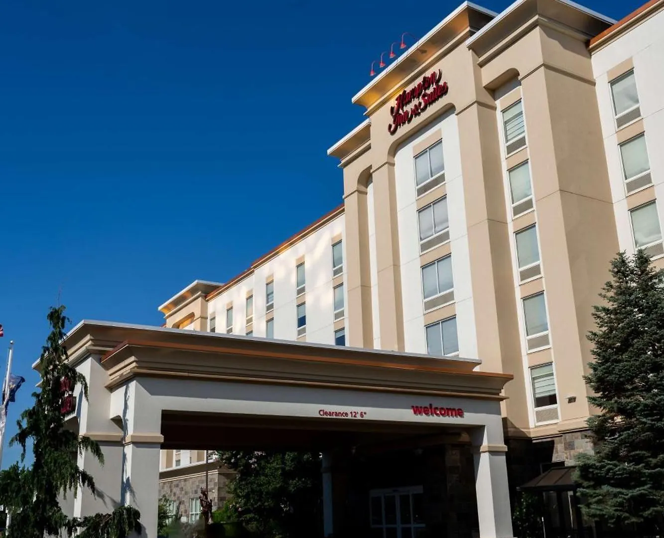 Hotel Hampton Inn & Suites Staten Island New York
