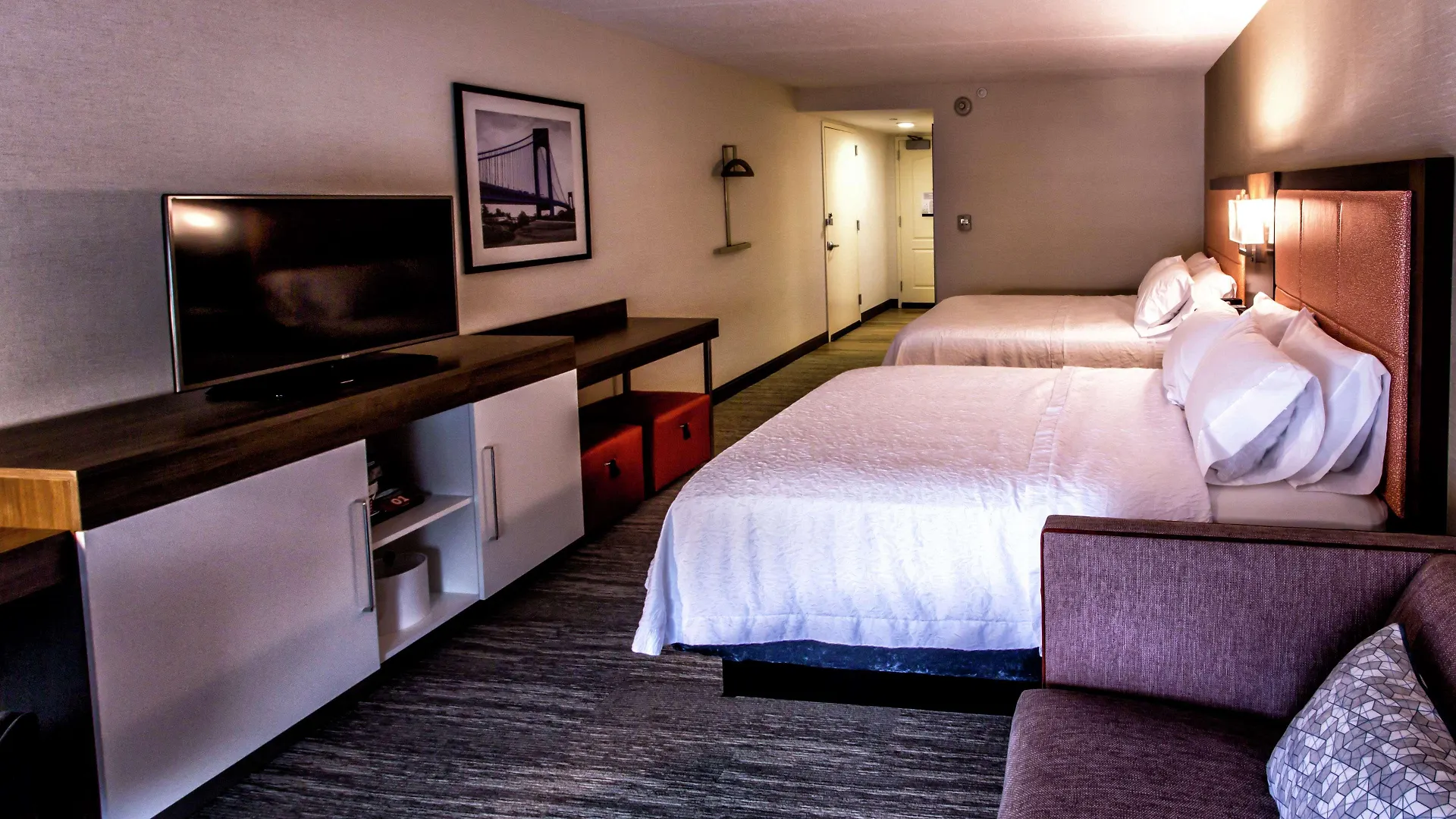 Hampton Inn & Suites Staten Island New York