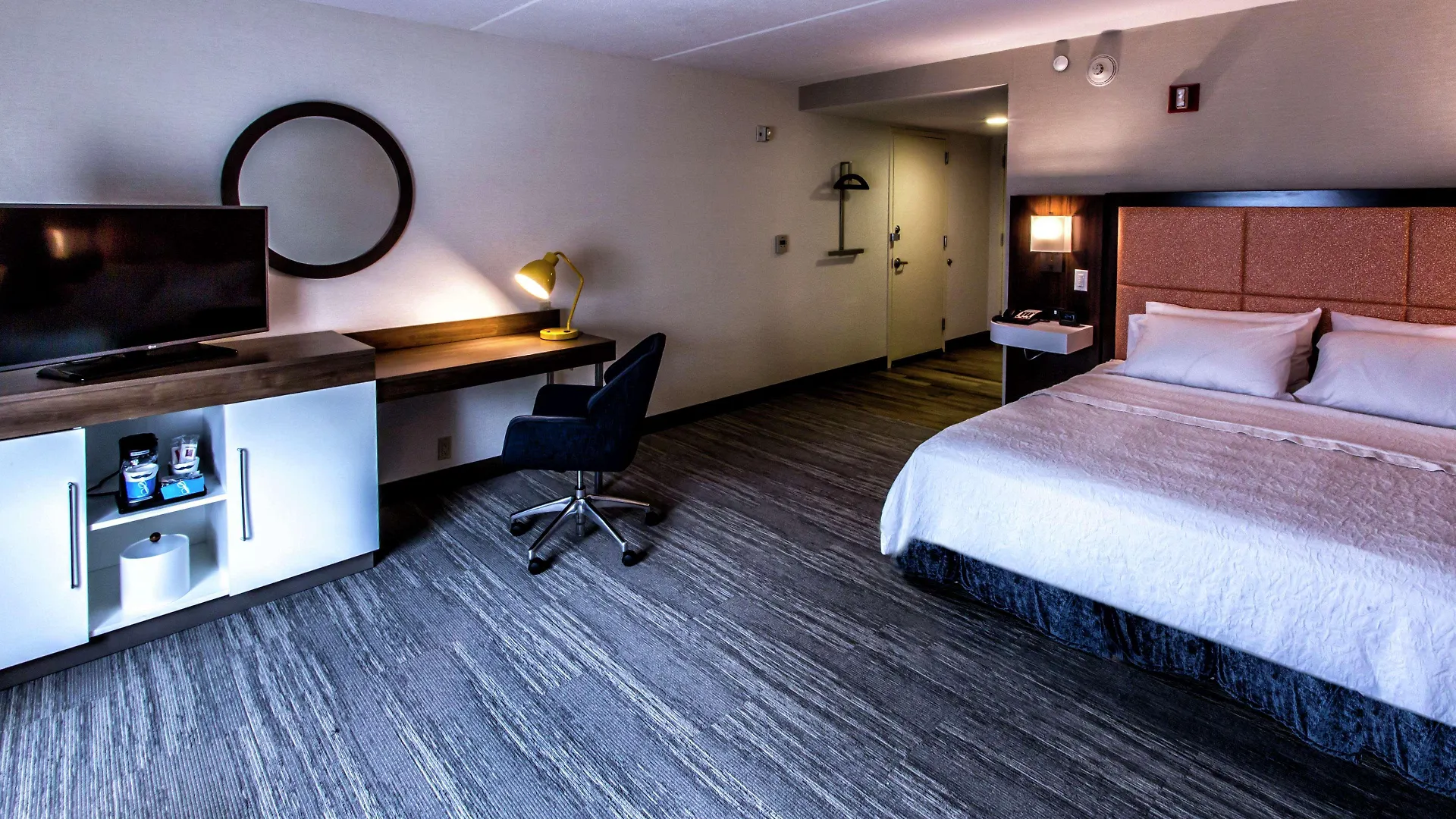 Hotel Hampton Inn & Suites Staten Island New York