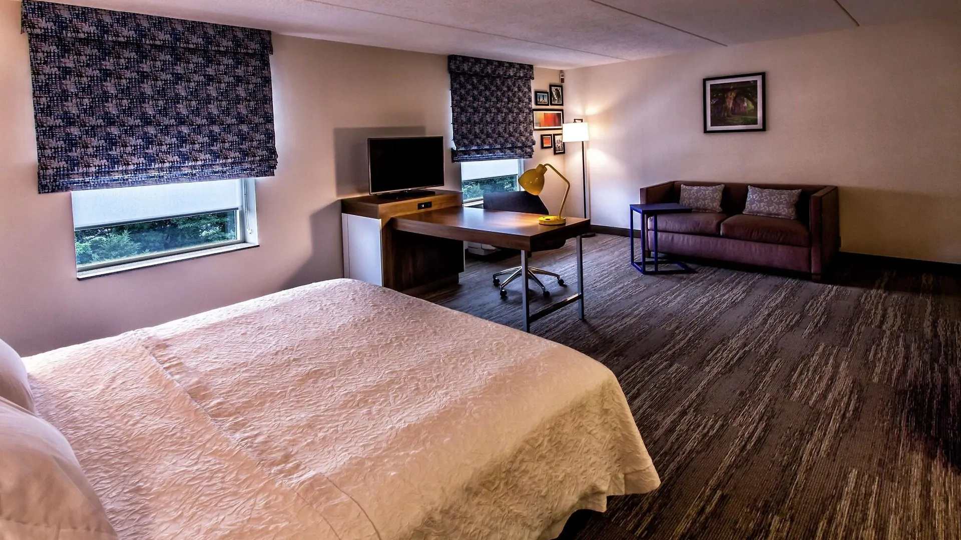 Hampton Inn & Suites Staten Island New York United States